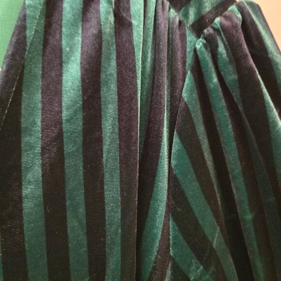 Modcloth NWT A Victorian Drama Green Striped Velvet Wrap Midi Dress Size XL - Picture 7 of 12